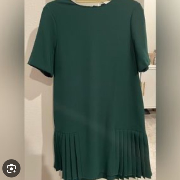 Zara dark green shift dress with pleats at the bottom size US medium - Picture 2 of 5